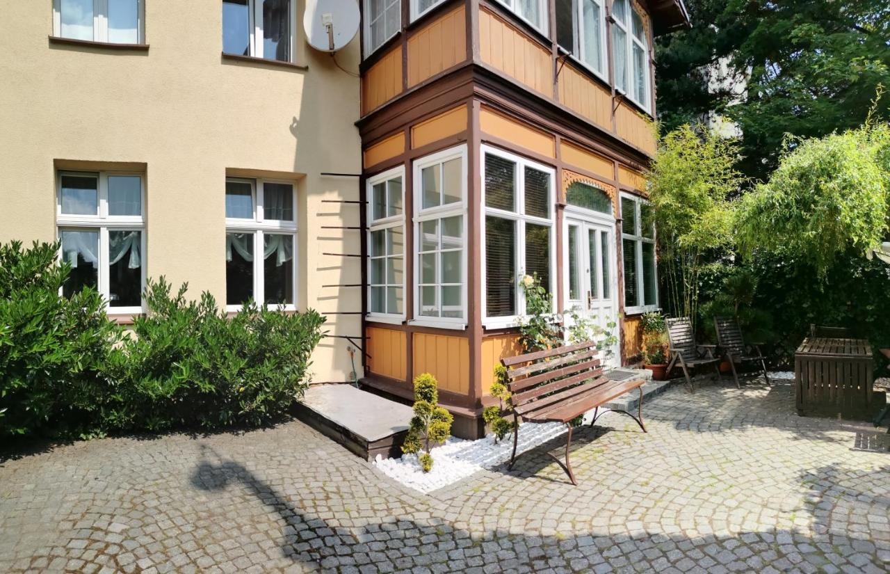 Apartament Z Ogrodkiem Apartment Sopot Exterior foto